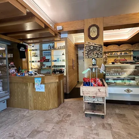 Hotel Dolomiti Des Alpes *