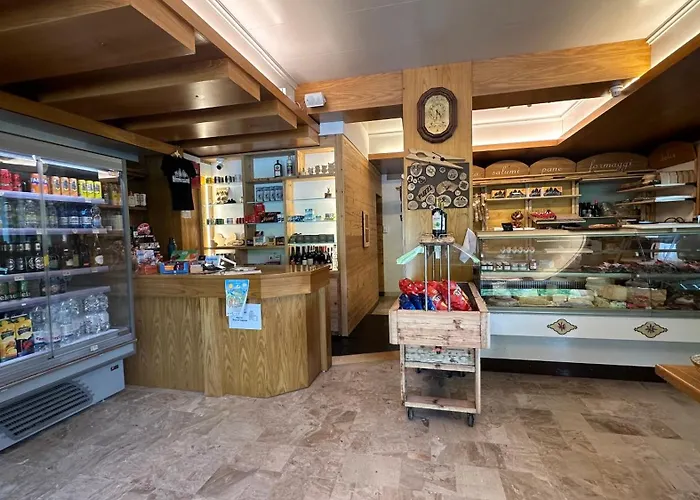 Hotel Dolomiti Des Alpes 2*